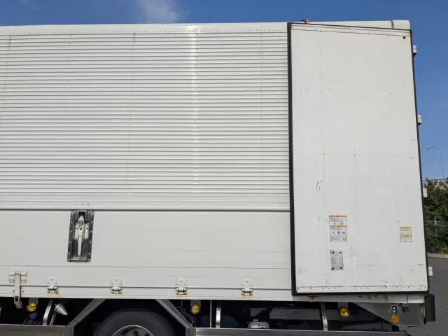 三菱 ファイター 2KG-FK61F(2WD)の写真21