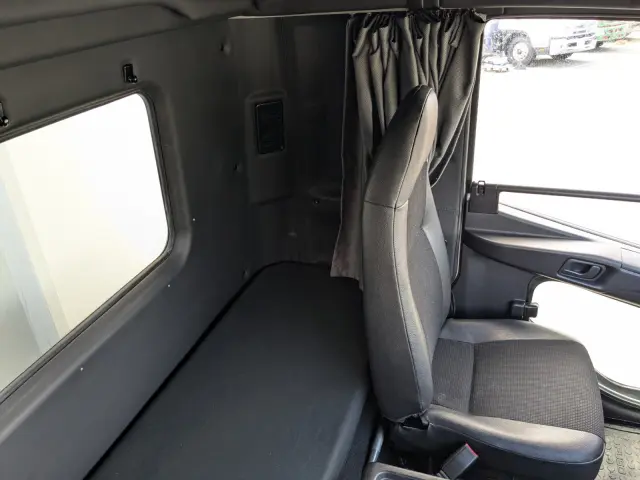 三菱 ファイター 2KG-FK61F(2WD)の写真34