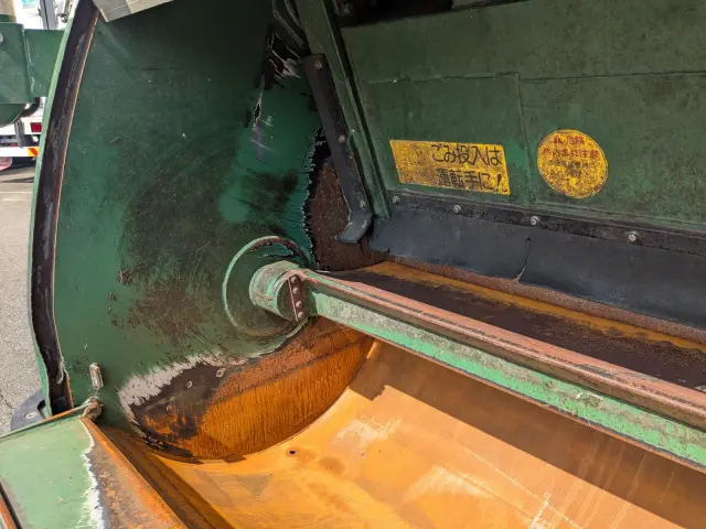 いすゞ エルフ TPG-NMR85AN(2WD)の写真12