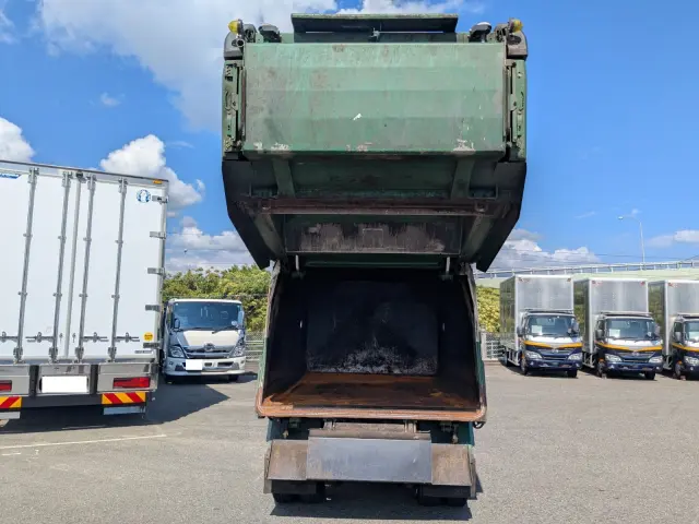 いすゞ エルフ TPG-NMR85AN(2WD)の写真20