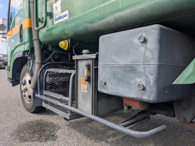 いすゞ エルフ TPG-NMR85AN(2WD)の写真28