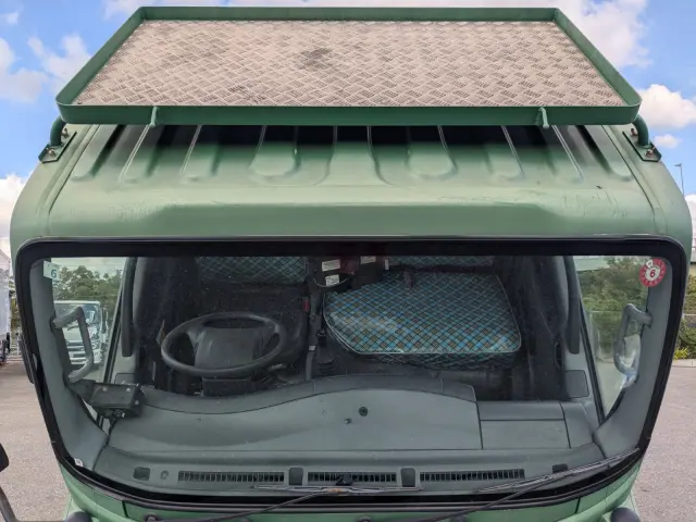 いすゞ エルフ TPG-NMR85AN(2WD)の写真45