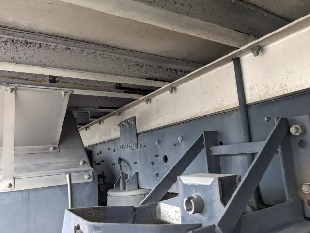 UD クオン QPG-CG5ZA(8x4)の写真26