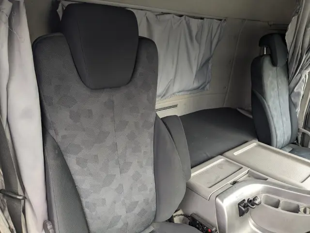 UD クオン QPG-CG5ZA(8x4)の写真41