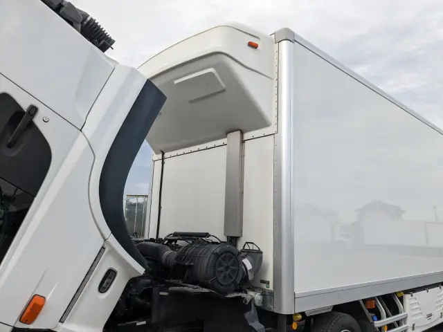 UD クオン QPG-CG5ZA(8x4)の写真45