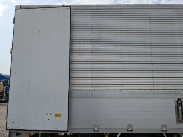 三菱 ファイター TKG-FK61F(2WD)の写真26