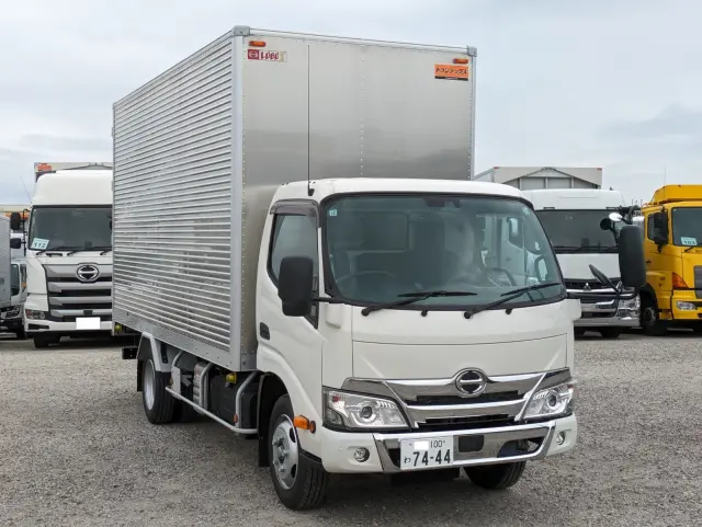 日野 デュトロ 2KG-XZU655M(2WD)の写真3