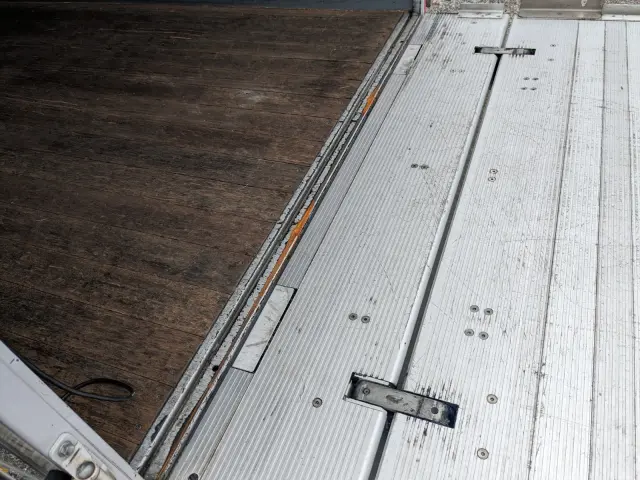 日野 デュトロ TKG-XZU650M(2WD)の写真11