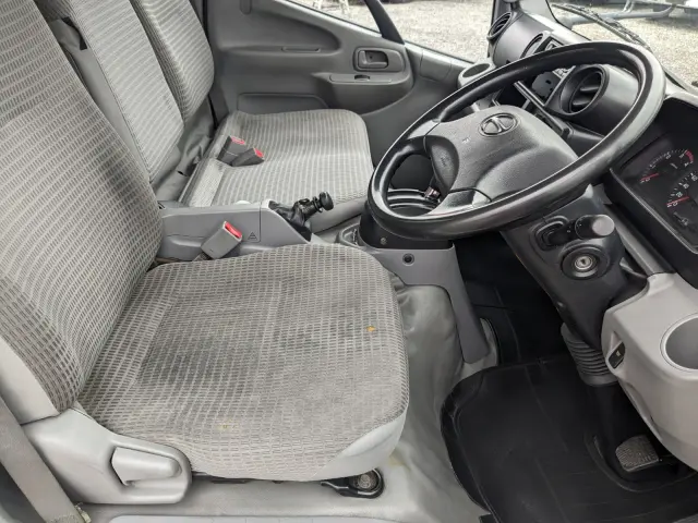 日野 デュトロ TKG-XZU650M(2WD)の写真37