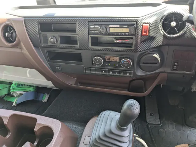 日野 レンジャー 2PG-FD2ABG(2WD)の写真24