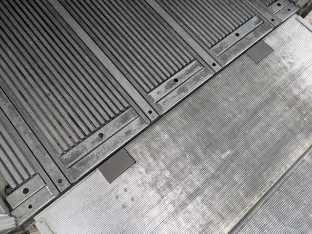 日野 デュトロ 2KG-FD2ABG(2WD)の写真15
