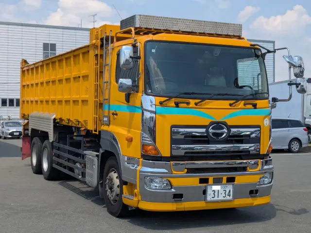 日野 プロフィア QPG-FS1EREA(6x4)の写真2