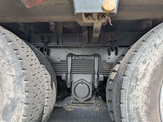 UD コンドル QDG-PW39L(6x4)の写真17