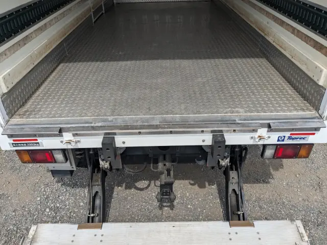 いすゞ エルフ TPG-NPR85AN(2WD)の写真13