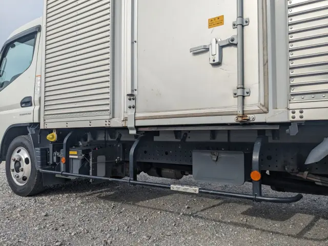 三菱 キャンター TPG-FEA50(2WD)の写真31