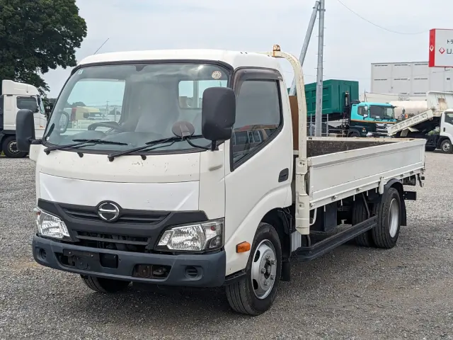 日野 デュトロ TPG-XZU655M(2WD)の写真1