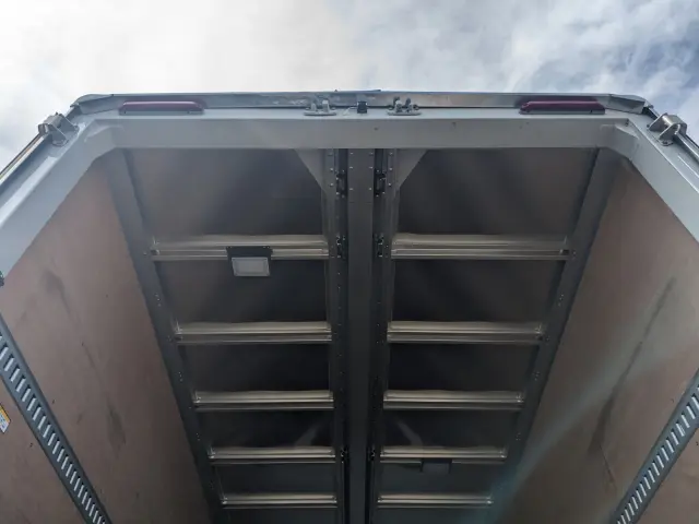 ＵＤ コンドル 2RG-BRR90T4(2WD)の写真10