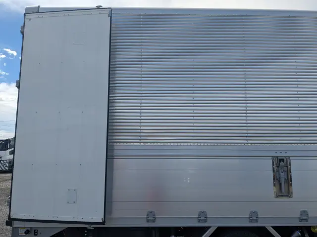 ＵＤ コンドル 2RG-BRR90T4(2WD)の写真34