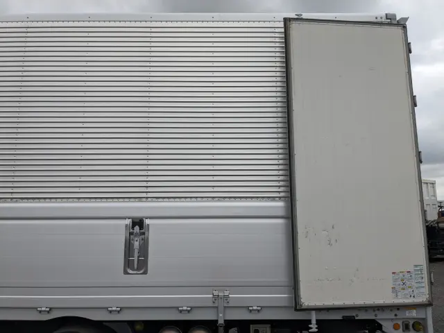 日野 プロフィア 2DG-FW1AHC(8x4)の写真28