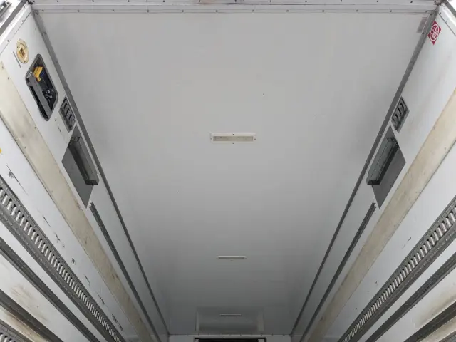 いすゞ フォワード 2PG-FRR90S2(2WD)の写真14