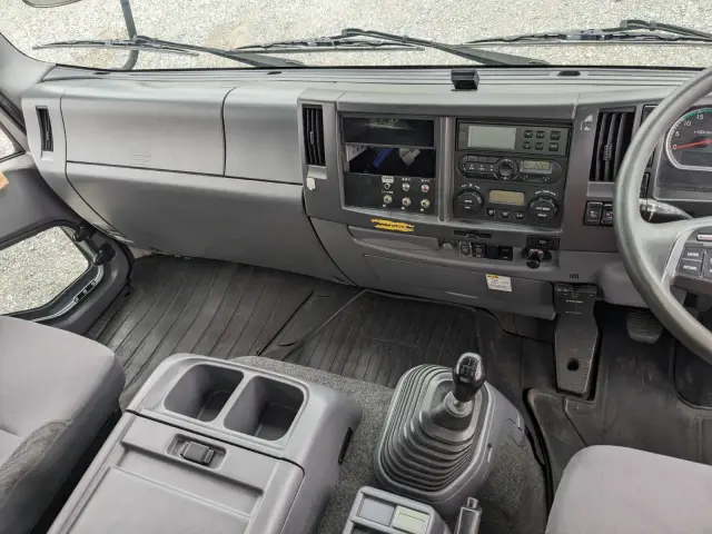 いすゞ フォワード 2PG-FRR90S2(2WD)の写真25