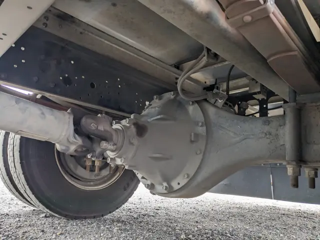 いすゞ フォワード 2PG-FRR90S2(2WD)の写真32