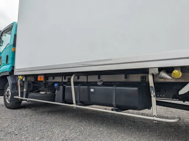 いすゞ フォワード 2PG-FRR90S2(2WD)の写真35