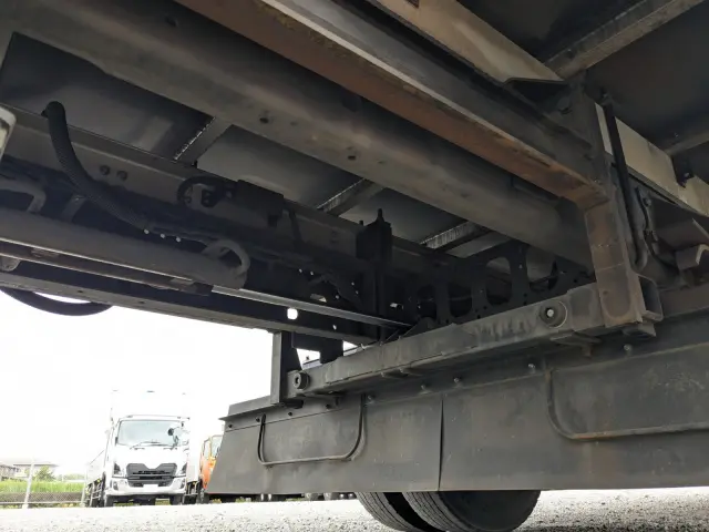 いすゞ フォワード 2PG-FRR90S2(2WD)の写真39