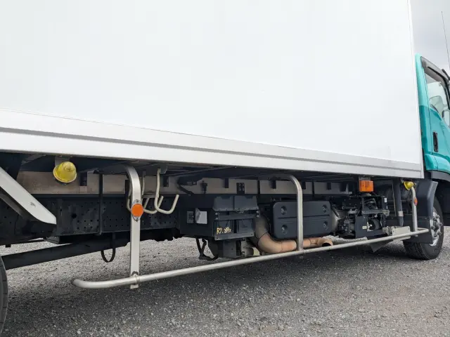 いすゞ フォワード 2PG-FRR90S2(2WD)の写真41