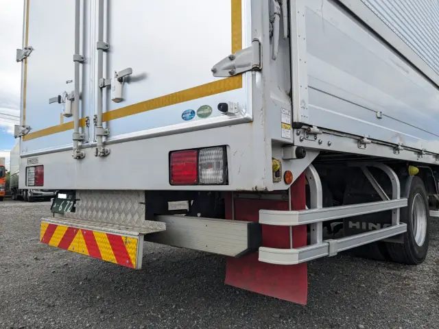 日野 レンジャー 2KG-FD2ABA(2WD)の写真7