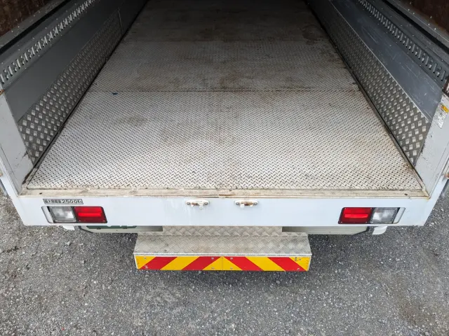 日野 レンジャー 2KG-FD2ABA(2WD)の写真9