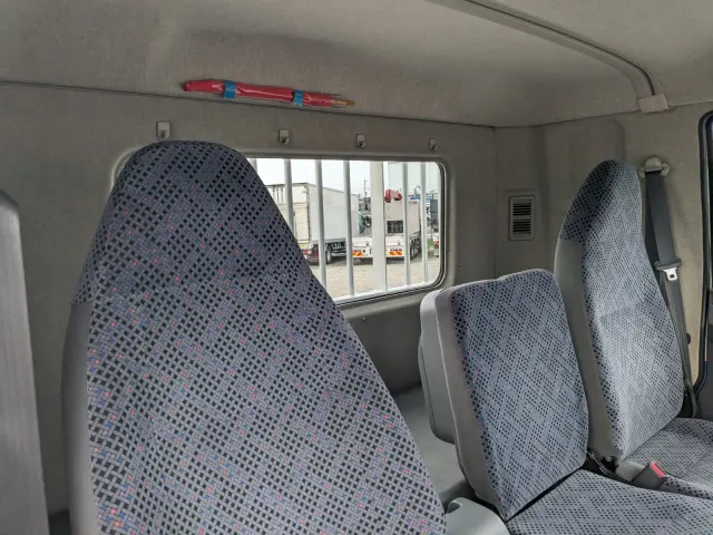 三菱 ファイター PDG-FK61F(2WD)の写真35