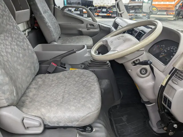 日野 デュトロ BDG-XZU424M(2WD)の写真22