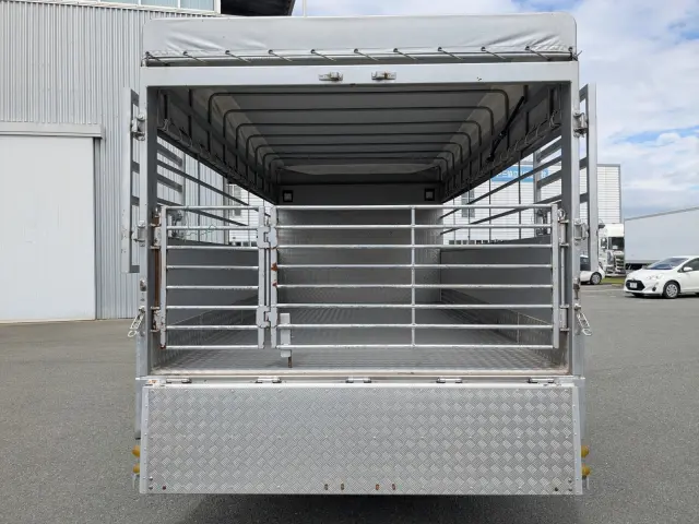 日野 デュトロ 2WG-XZU713M(2WD)の写真10