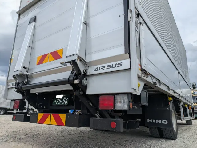 日野 レンジャー 2KG-FD2ABG(2WD)の写真9