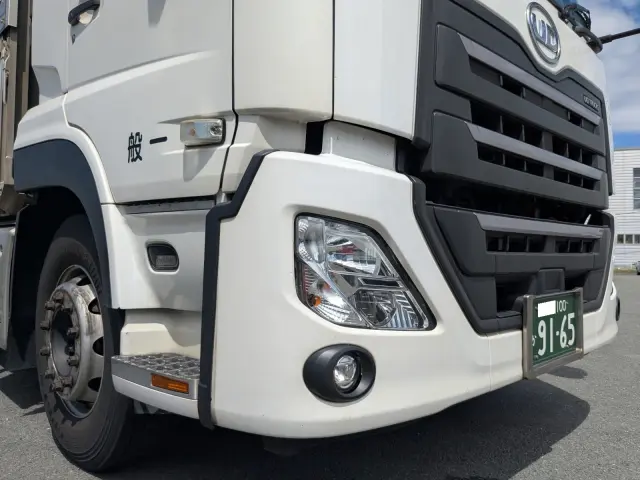 UD クオン 2PG-CD5CA(6x2)の写真27