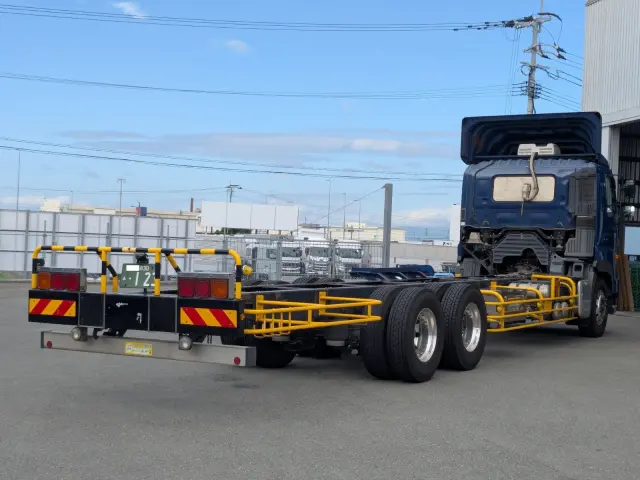 日野 プロフィア QPG-FR1AXEG(6x2)の写真3