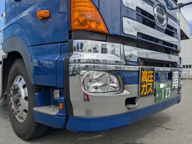 日野 プロフィア QPG-FR1AXEG(6x2)の写真27
