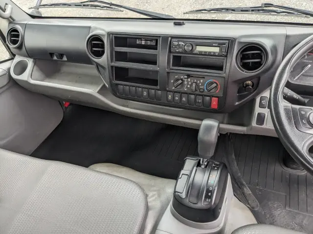 日野 デュトロ 2RG-XZU712M(2WD)の写真25