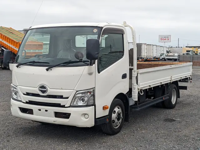 日野 デュトロ 2RG-XZU712M(2WD)の写真1