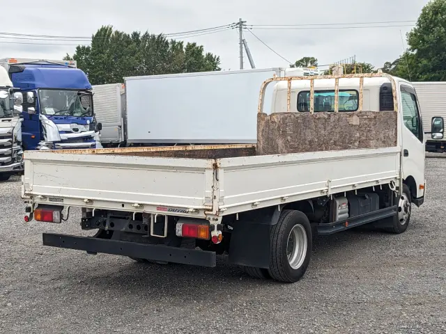 日野 デュトロ 2RG-XZU712M(2WD)の写真5