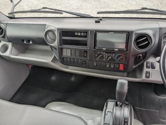 日野 デュトロ TPG-XZU710M(2WD)の写真23