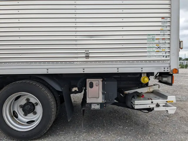 日野 デュトロ TPG-XZU710M(2WD)の写真32