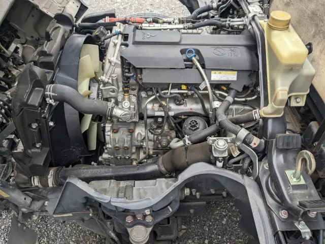 三菱 キャンター 2RG-FEAV0(2WD)の写真34
