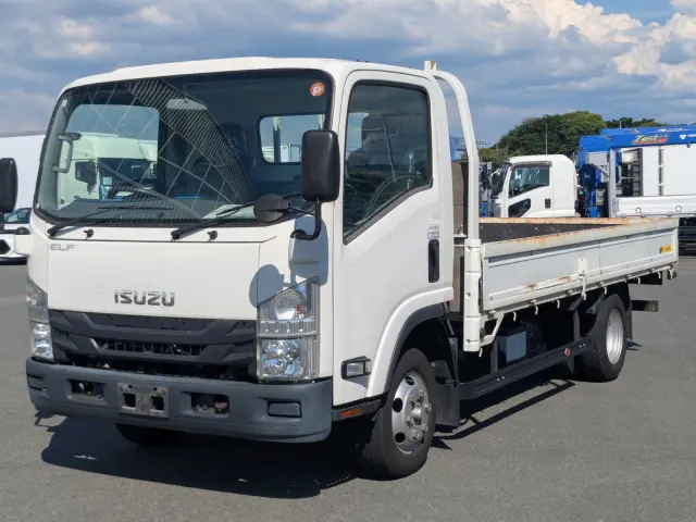 いすゞ エルフ TKG-NPS85AR(4WD)の写真1