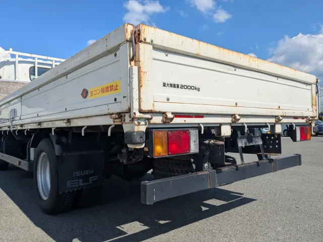 いすゞ エルフ TKG-NPS85AR(4WD)の写真6