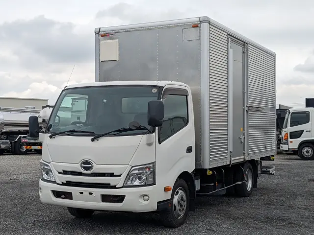 日野 デュトロ 2RG-XZI710M(2WD)の写真1