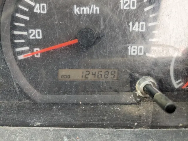 いすゞ エルフ TKG-NKR85AD(2WD)の写真25