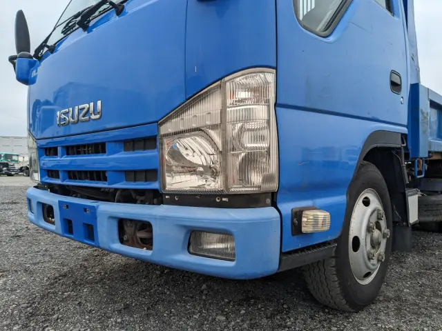 いすゞ エルフ TKG-NKR85AD(2WD)の写真26