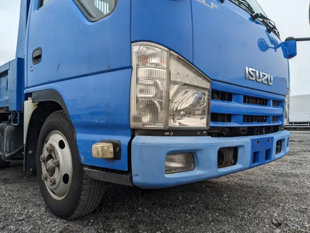いすゞ エルフ TKG-NKR85AD(2WD)の写真27